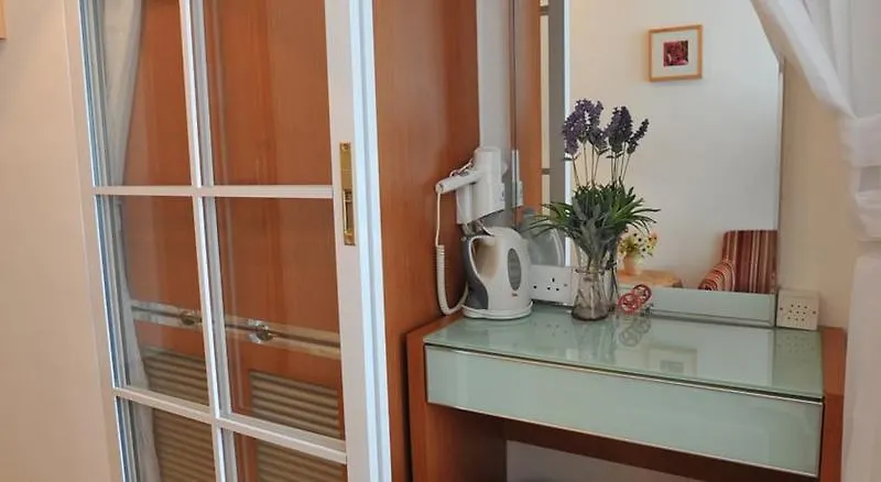 Bridal Tea House Hotel Tokwawan Kowloon  3*, Kowloon (Hong Kong)