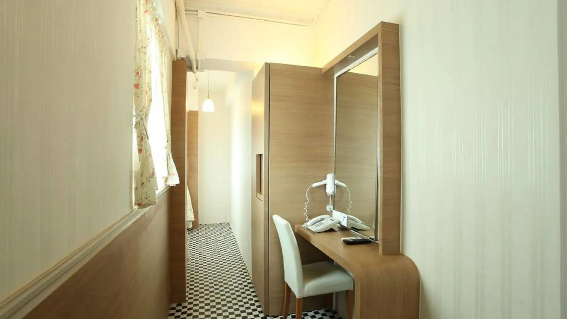 Bridal Tea House Hotel Tokwawan Kowloon  3*, Kowloon (Hong Kong)